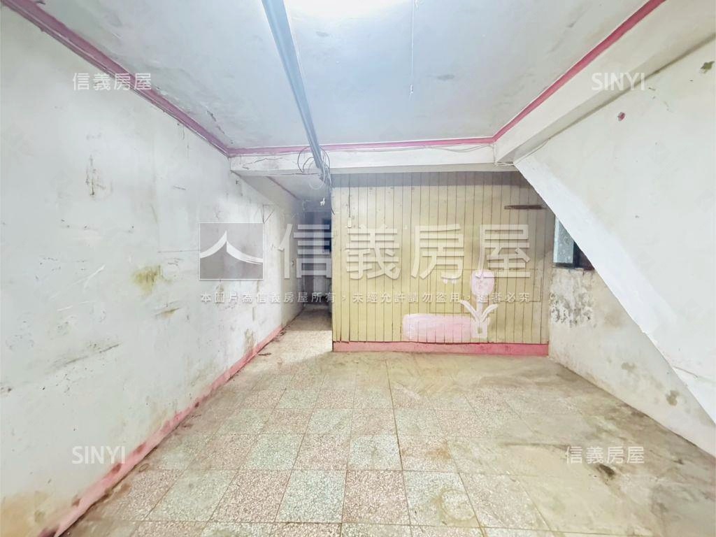 區中心低總價好入手小鋼砲房屋室內格局與周邊環境
