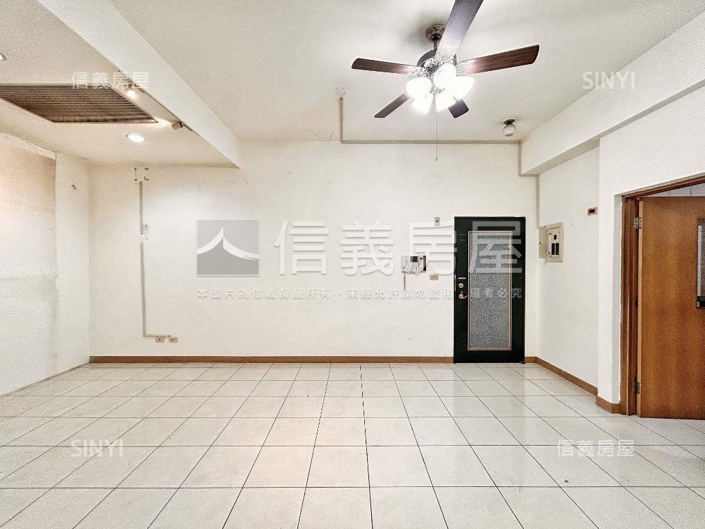 麗源珍品四房車位房屋室內格局與周邊環境