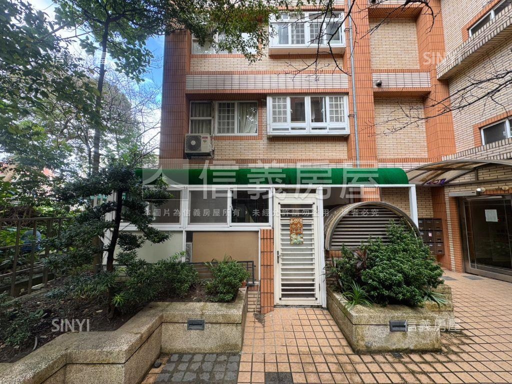 麗源珍品四房車位房屋室內格局與周邊環境