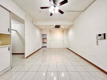 麗源珍品四房車位