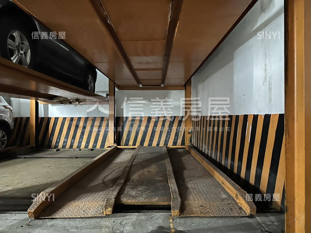 中山北實業實惠車位房屋室內格局與周邊環境