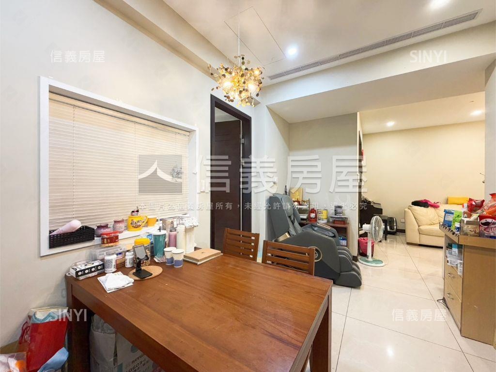 遠雄百富溫馨三房坡平車位房屋室內格局與周邊環境