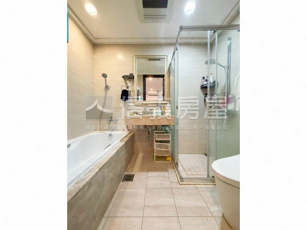 遠雄百富溫馨三房坡平車位房屋室內格局與周邊環境