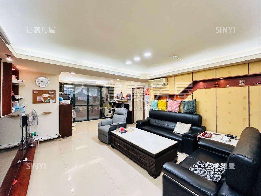 前後陽台邊間大戶房屋室內格局與周邊環境