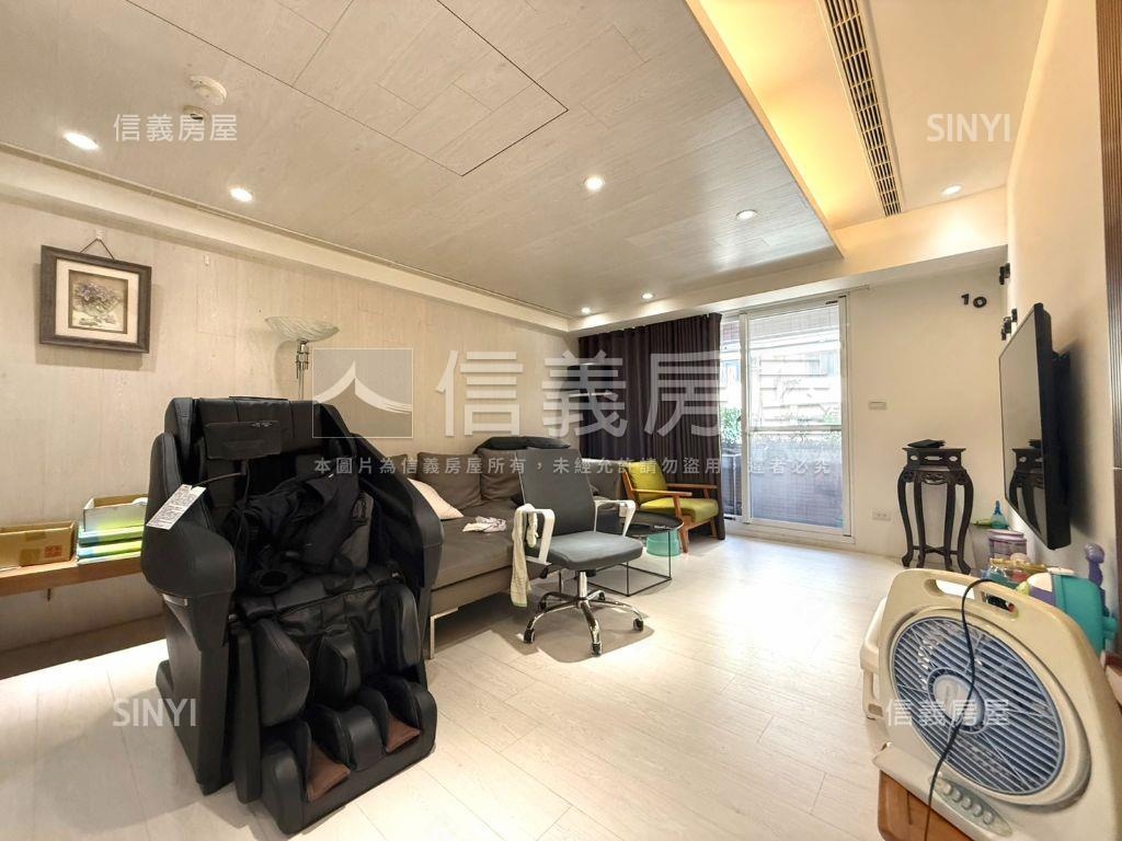 轉正的光民族經典房屋室內格局與周邊環境