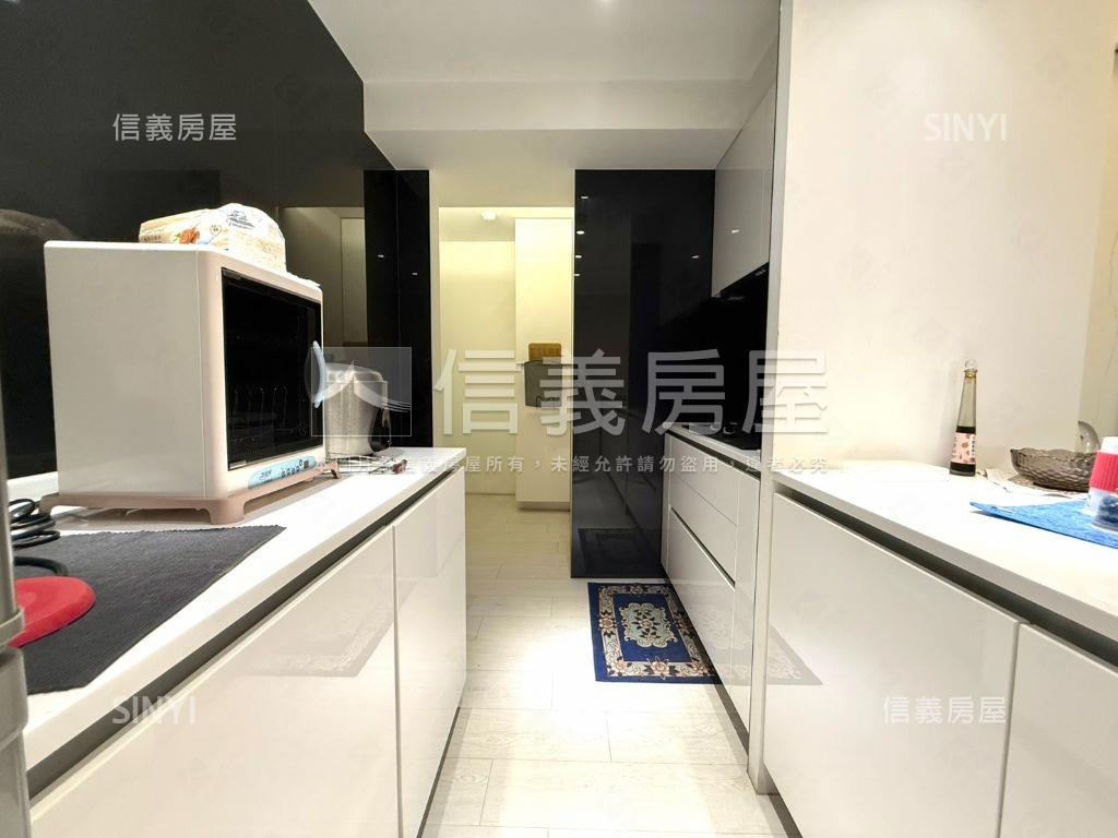 轉正的光民族經典房屋室內格局與周邊環境