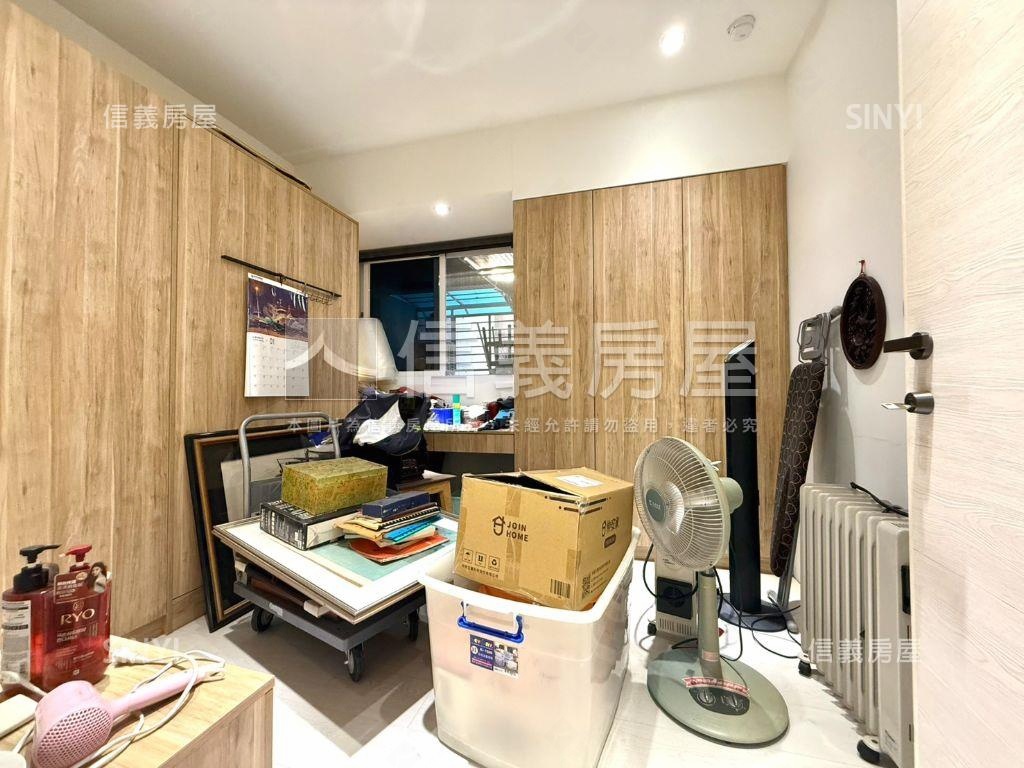 轉正的光民族經典房屋室內格局與周邊環境