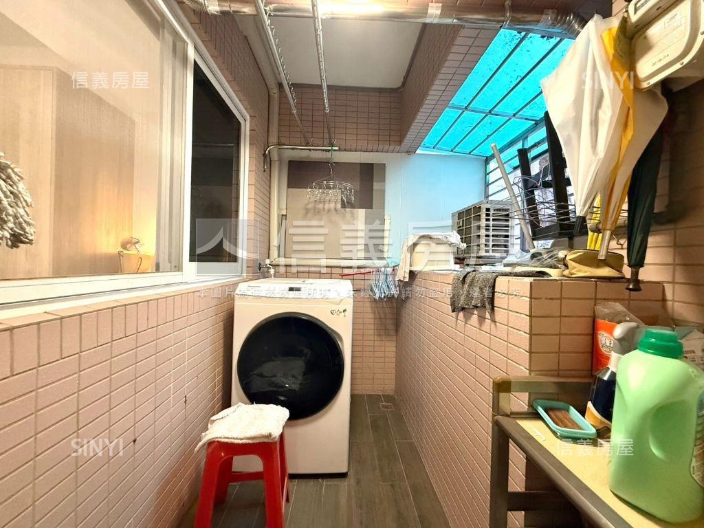 轉正的光民族經典房屋室內格局與周邊環境