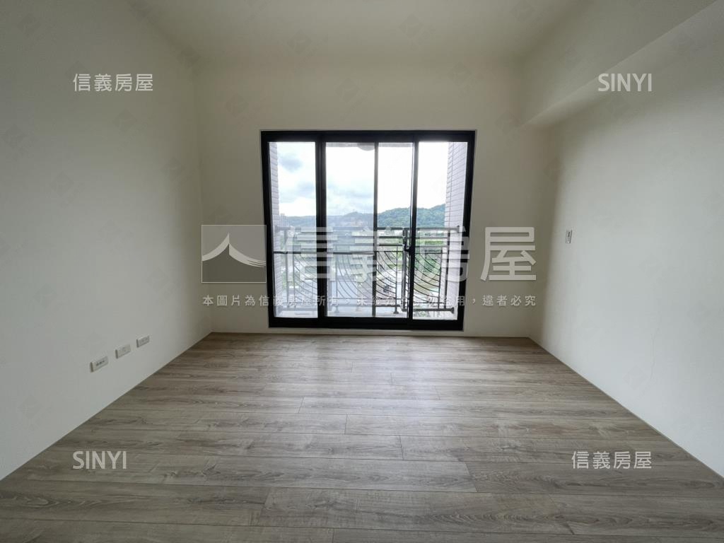 富宇君天下三房一手惜售房屋室內格局與周邊環境