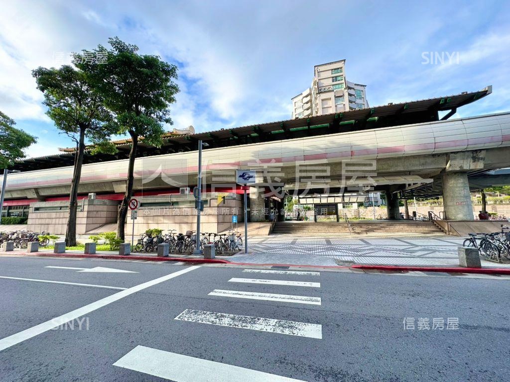 近士北科唭哩岸捷運美宅房屋室內格局與周邊環境
