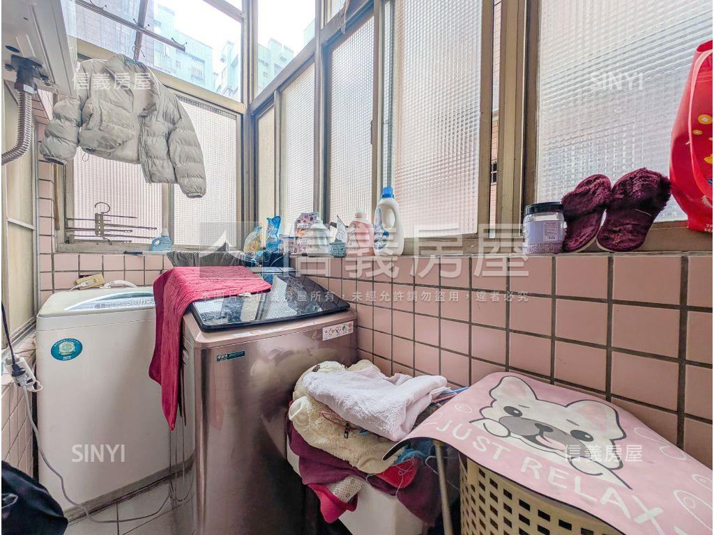 伊吉邦。大空間新婚美屋房屋室內格局與周邊環境