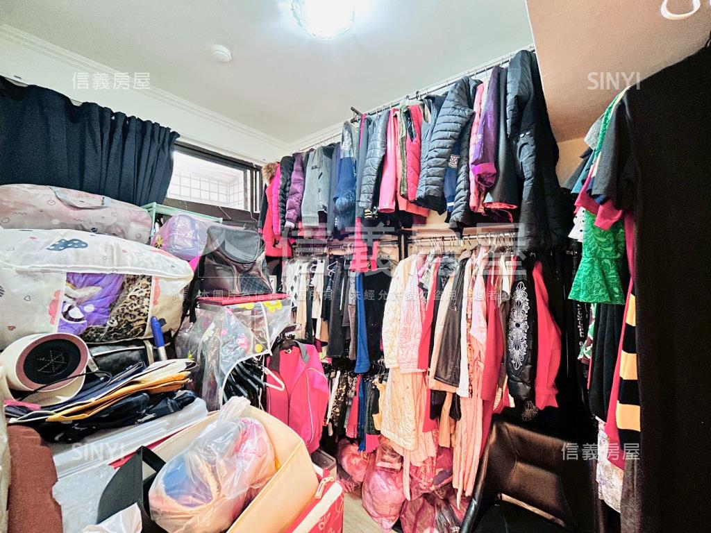 摩登高樓層採光收租首選房房屋室內格局與周邊環境