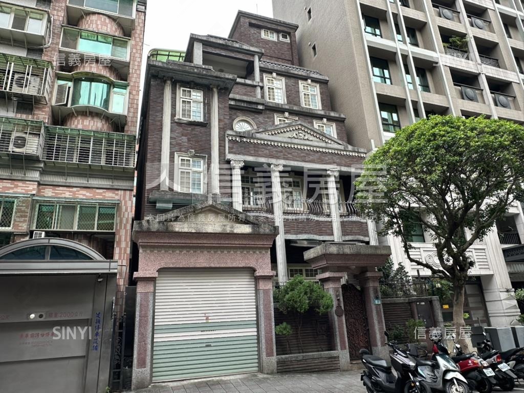 歐式風格巷寬電梯美透天房屋室內格局與周邊環境