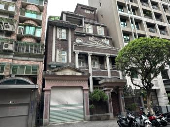 歐式風格巷寬電梯美透天