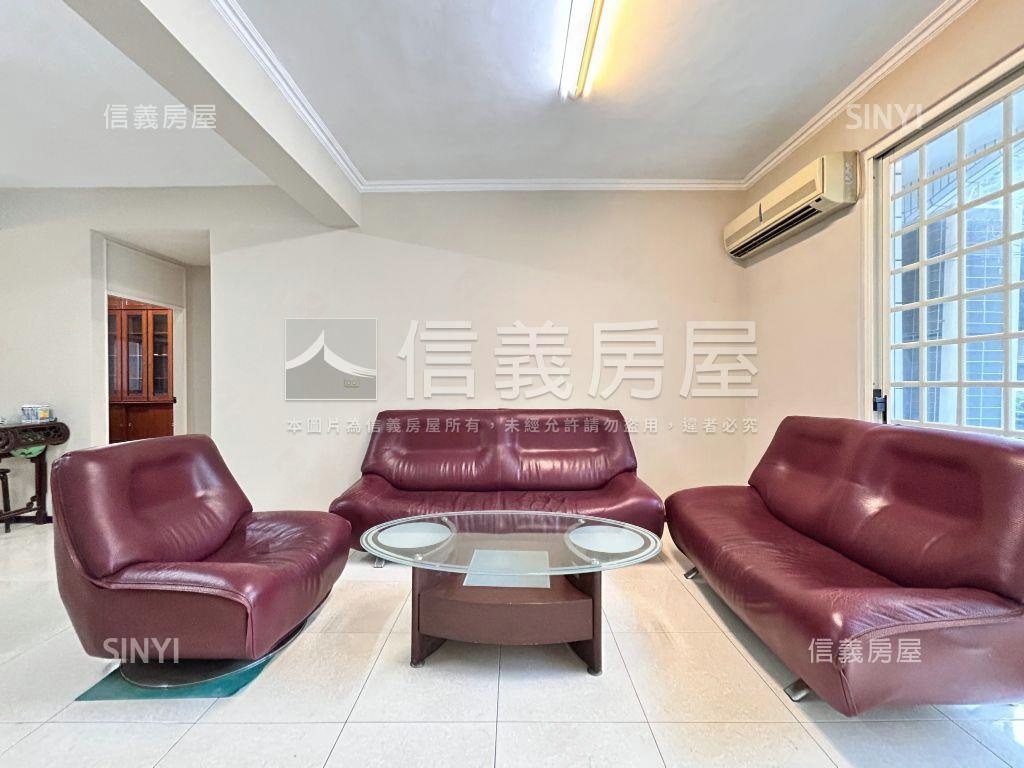 泰山中華街屋況佳大３房房屋室內格局與周邊環境