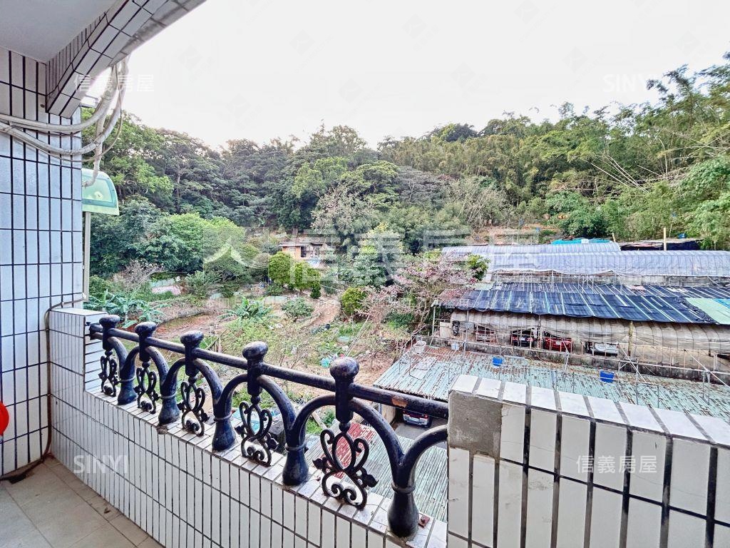 泰山中華街屋況佳大３房房屋室內格局與周邊環境