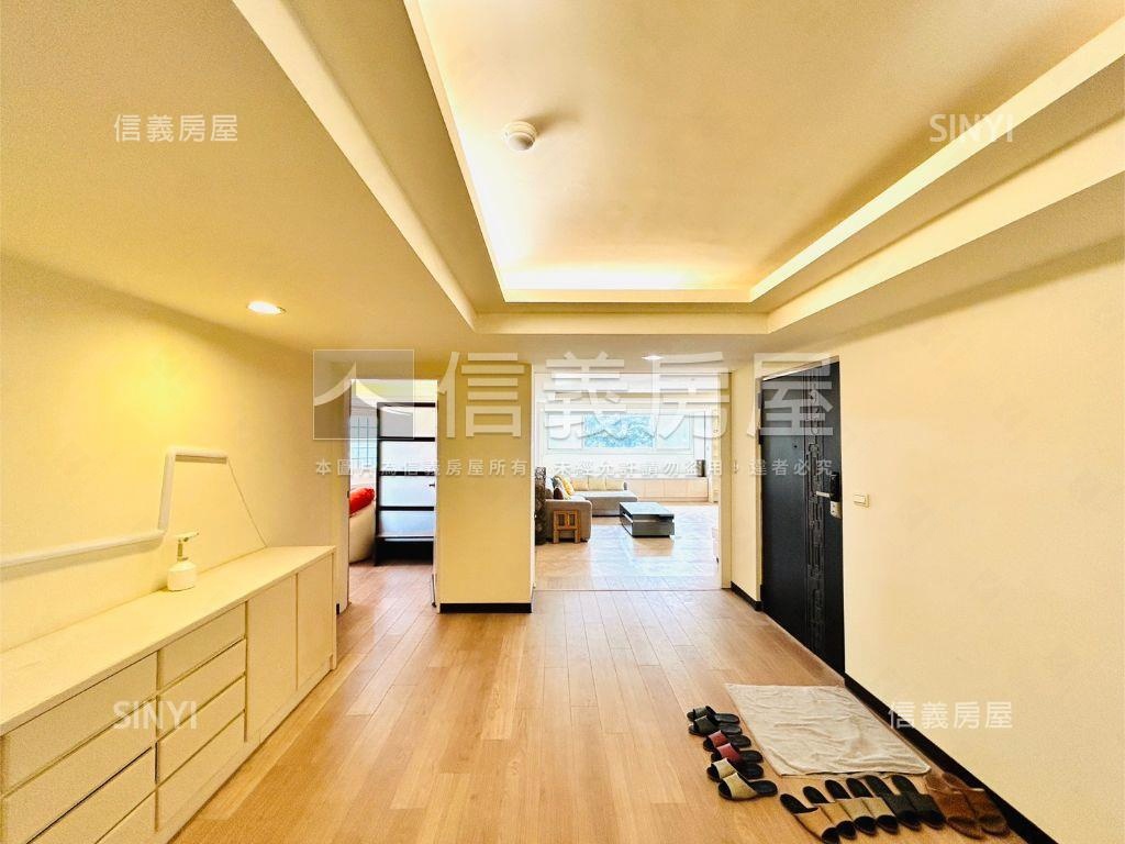 碧湖樹梢湖景大空間房屋室內格局與周邊環境