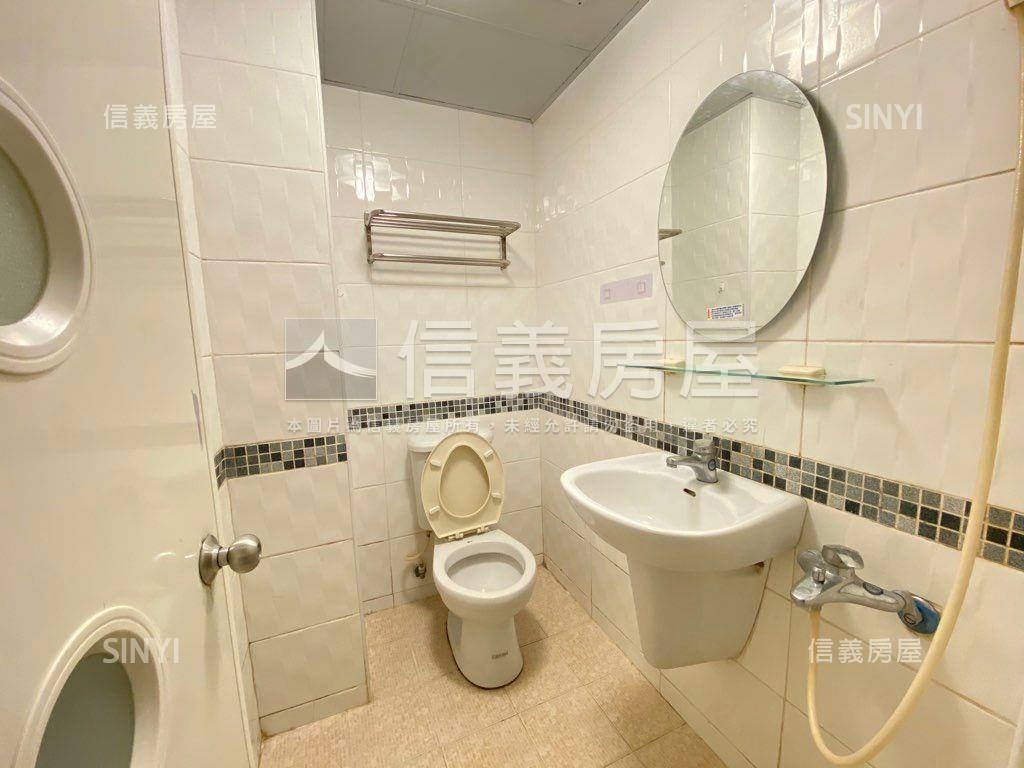 近文藻｜整棟套房收租透天房屋室內格局與周邊環境