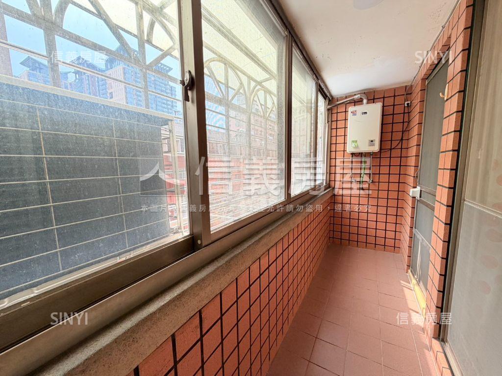 上安學區兩房平車房屋室內格局與周邊環境