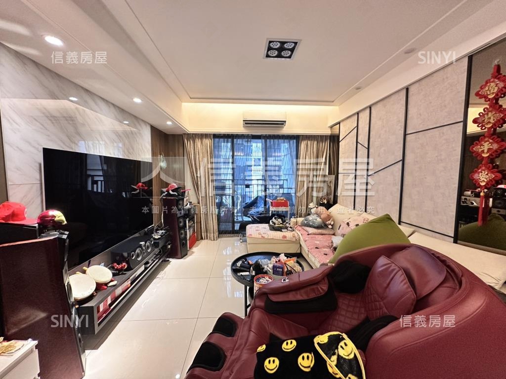 悅天下制震美裝三房車位房屋室內格局與周邊環境