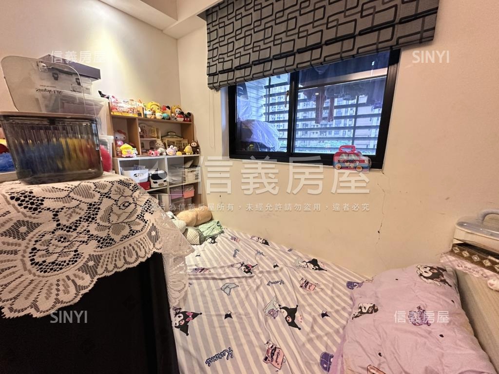 悅天下制震美裝三房車位房屋室內格局與周邊環境