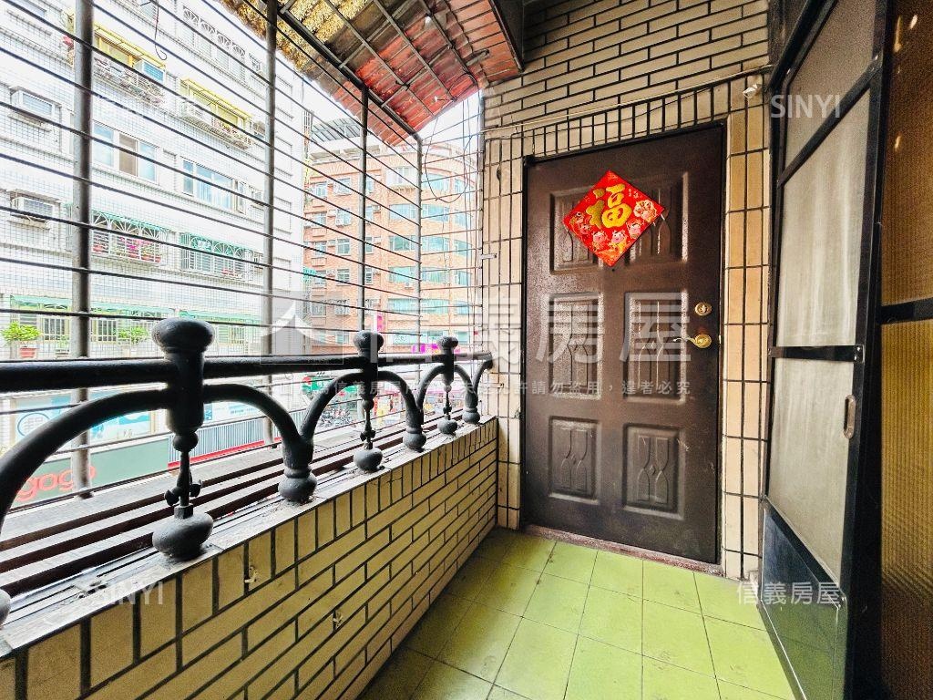 方正前後陽台美寓房屋室內格局與周邊環境