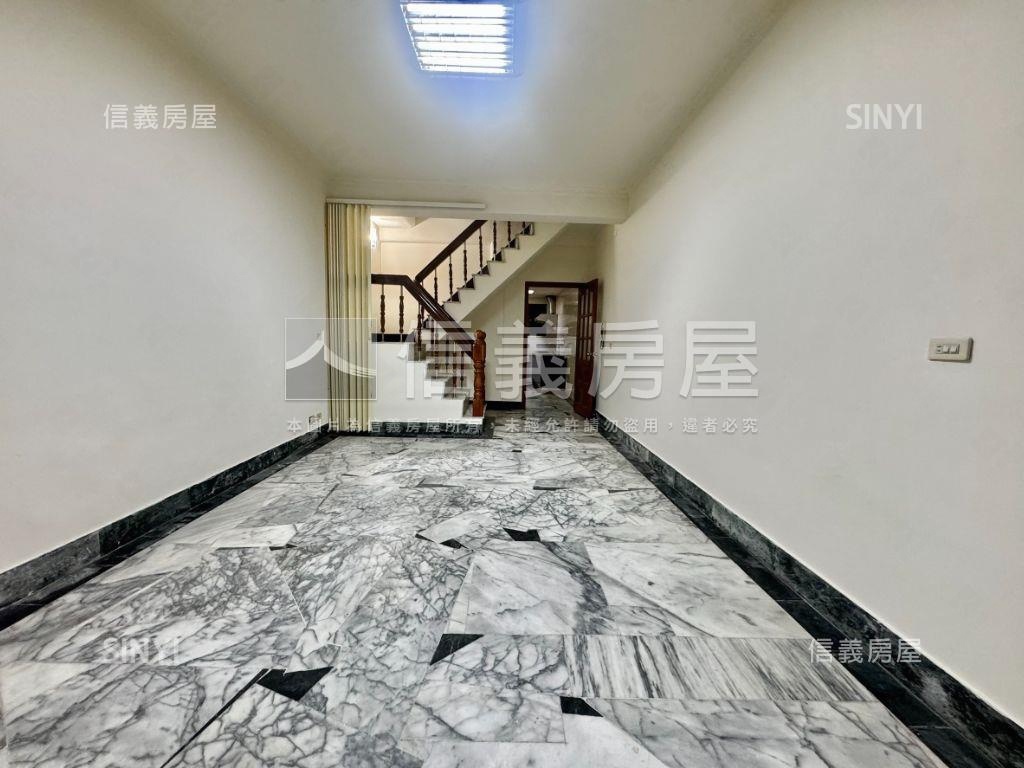 近中都三民國小漂亮透天房屋室內格局與周邊環境