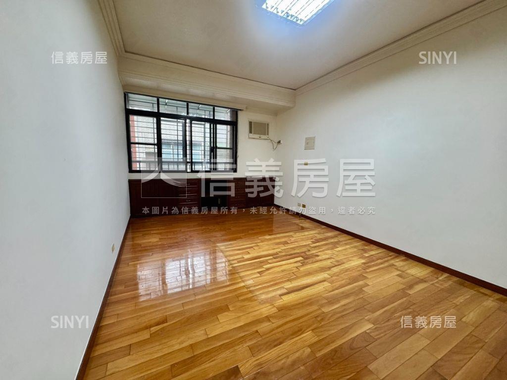 近中都三民國小漂亮透天房屋室內格局與周邊環境