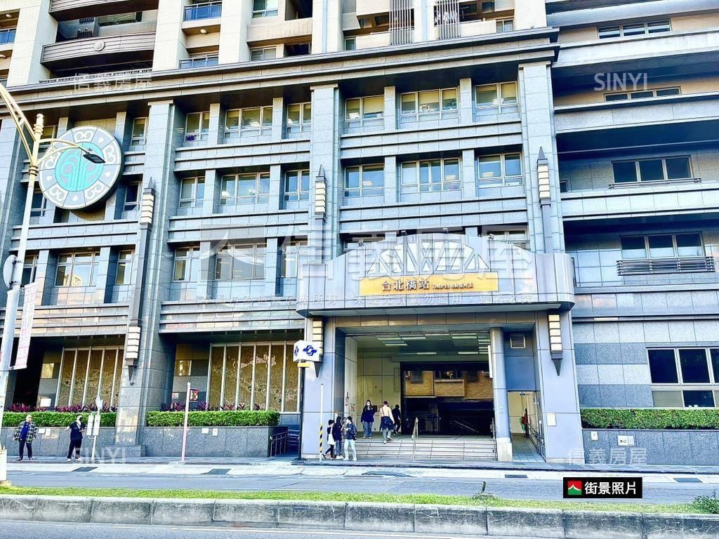 近捷運魔術大空間房屋室內格局與周邊環境