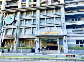 近捷運魔術大空間