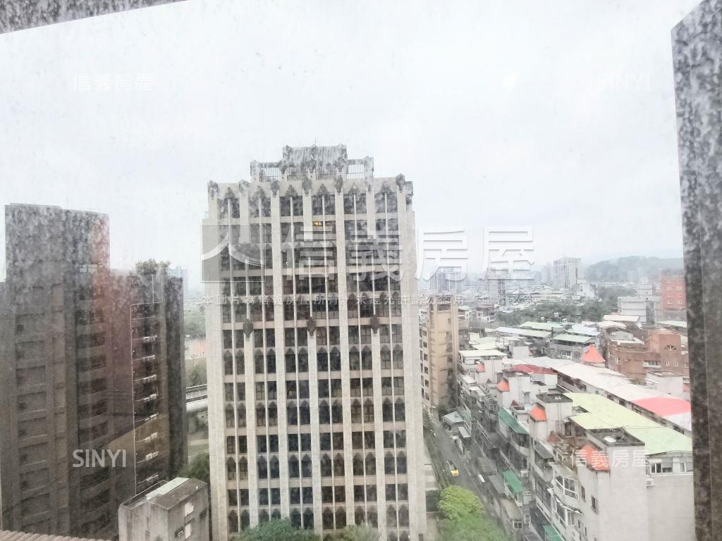 財政局標售－璞風晴十一房屋室內格局與周邊環境