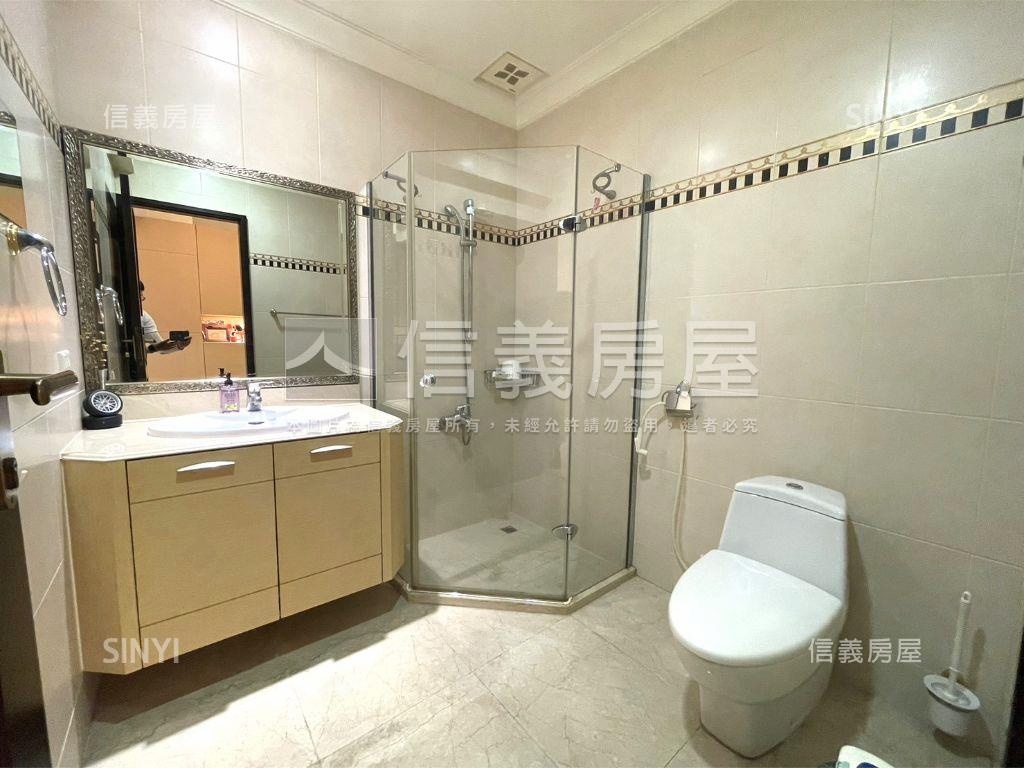 葛里芬．古典精雕豪宅房屋室內格局與周邊環境