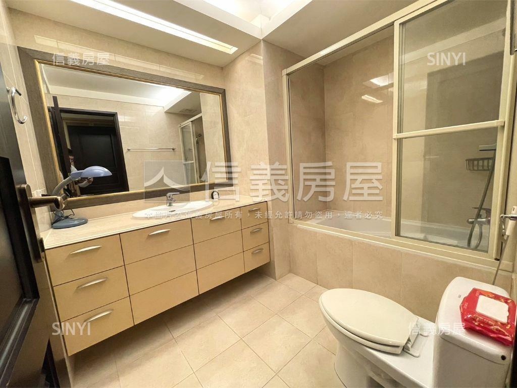 葛里芬．古典精雕豪宅房屋室內格局與周邊環境