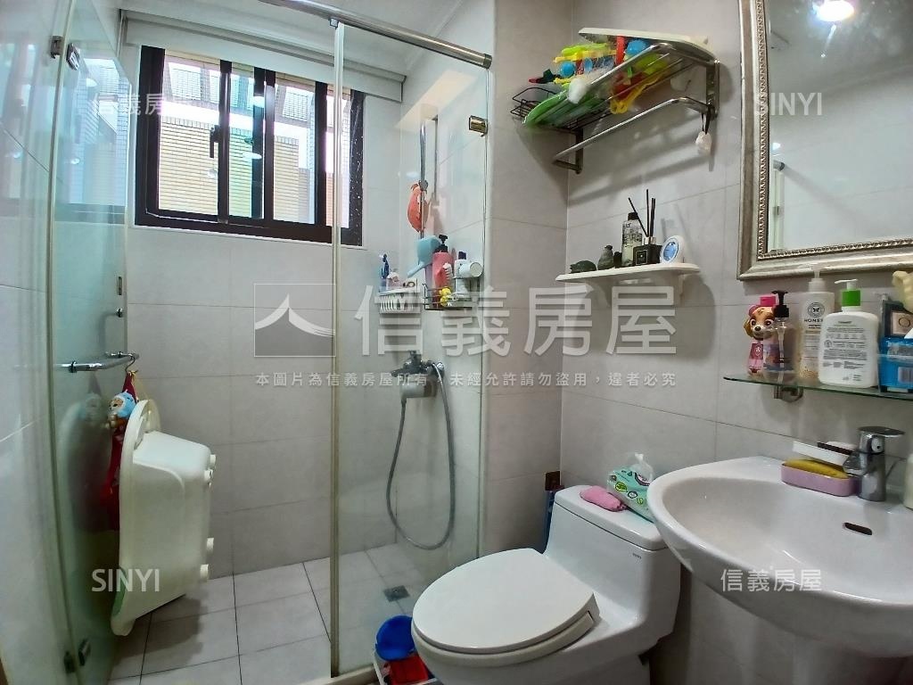 微笑莊園遼闊三房房屋室內格局與周邊環境