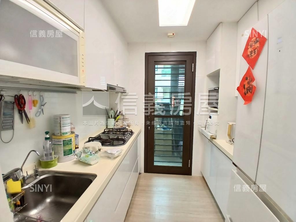 微笑莊園遼闊三房房屋室內格局與周邊環境