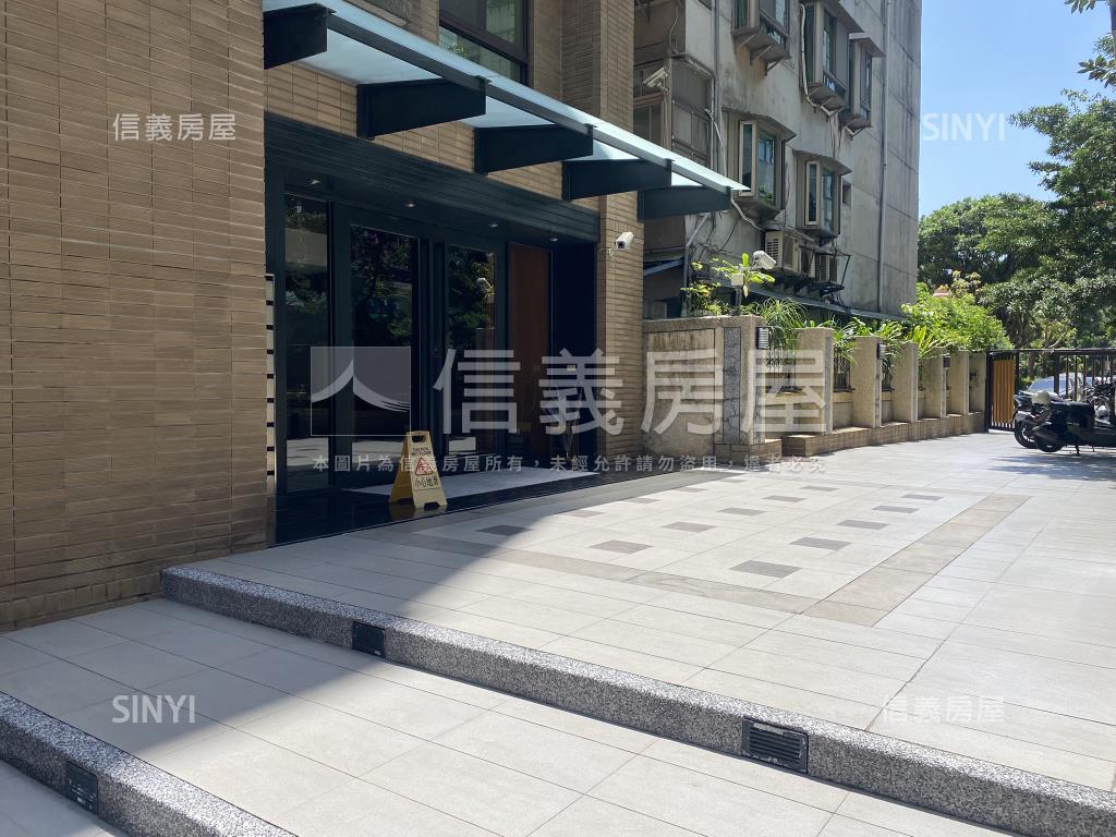 雙敦敦悅裝潢名宅房屋室內格局與周邊環境