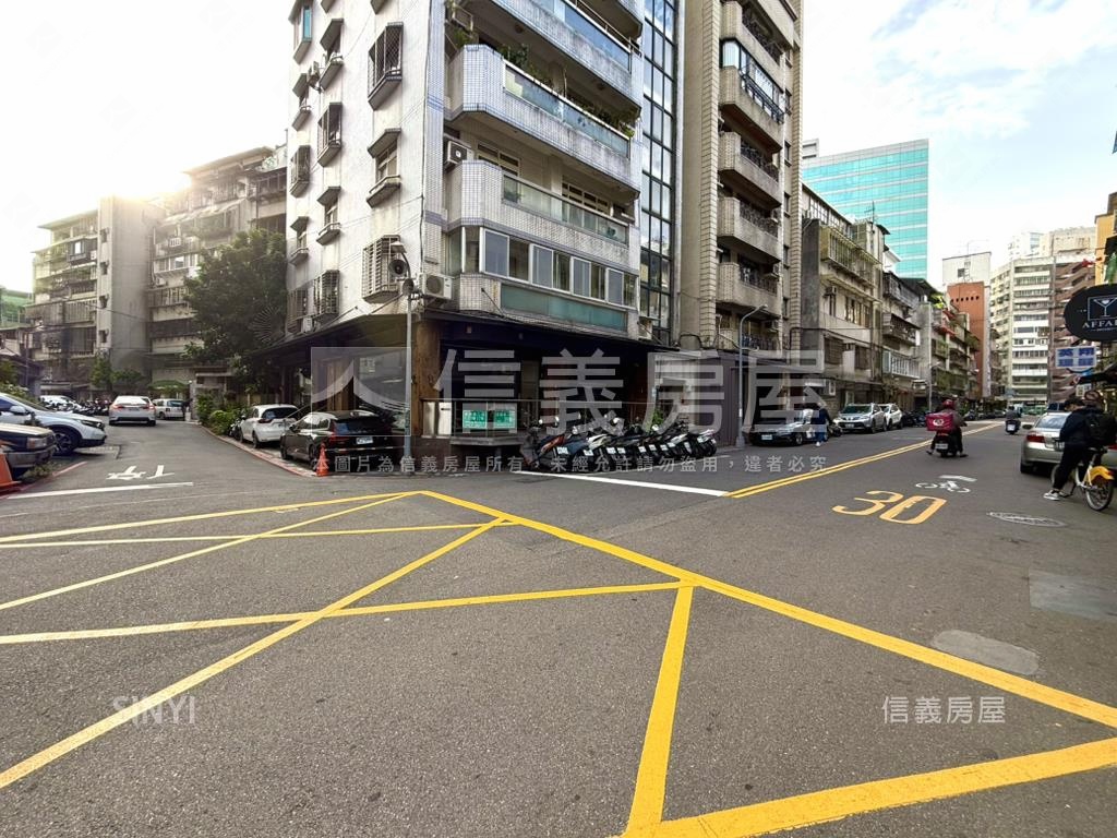 【新接】世貿１０１美二樓房屋室內格局與周邊環境