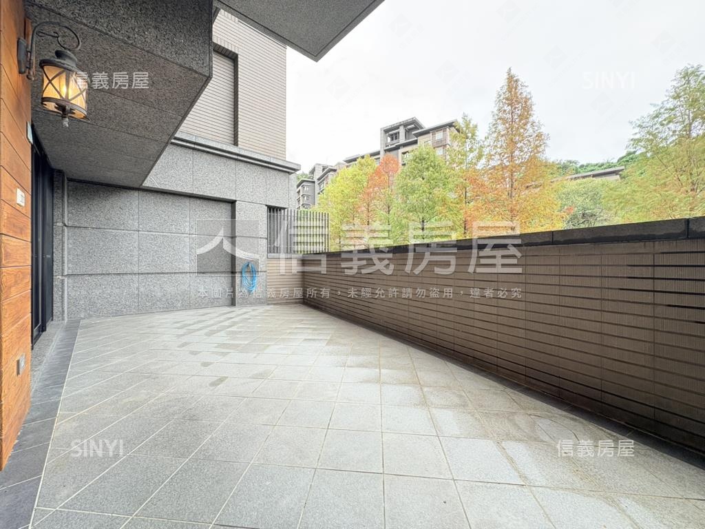 吉美敦南花園露臺三房車位房屋室內格局與周邊環境