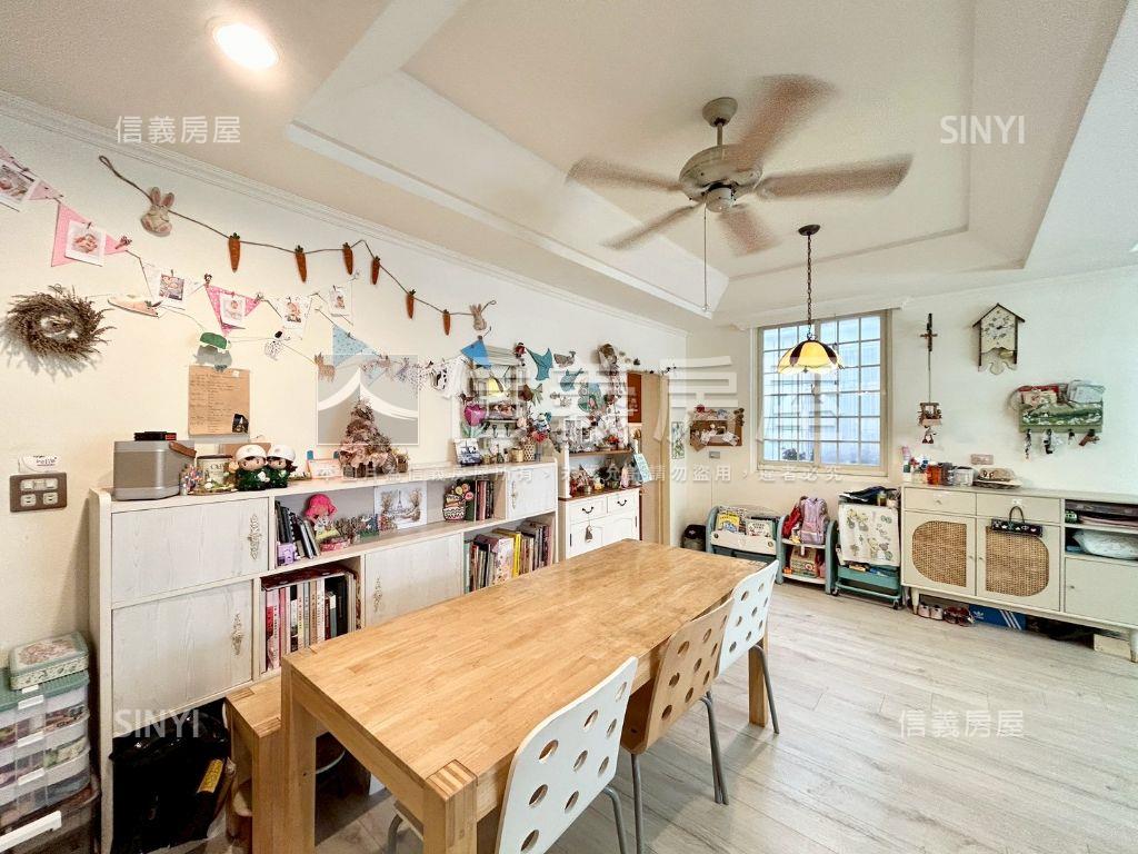 一層兩戶近附小公園大三房房屋室內格局與周邊環境