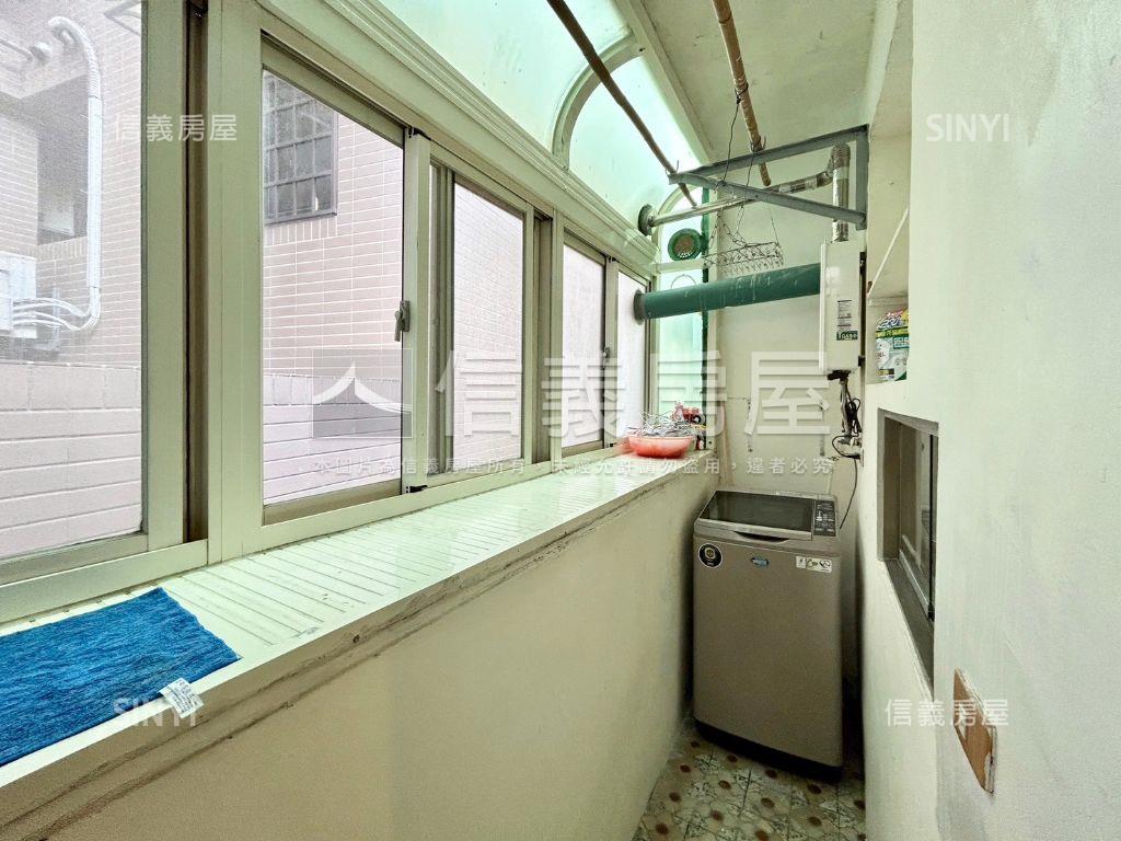 一層兩戶近附小公園大三房房屋室內格局與周邊環境