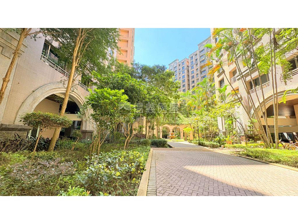 太陽城高樓景觀超值大四房房屋室內格局與周邊環境
