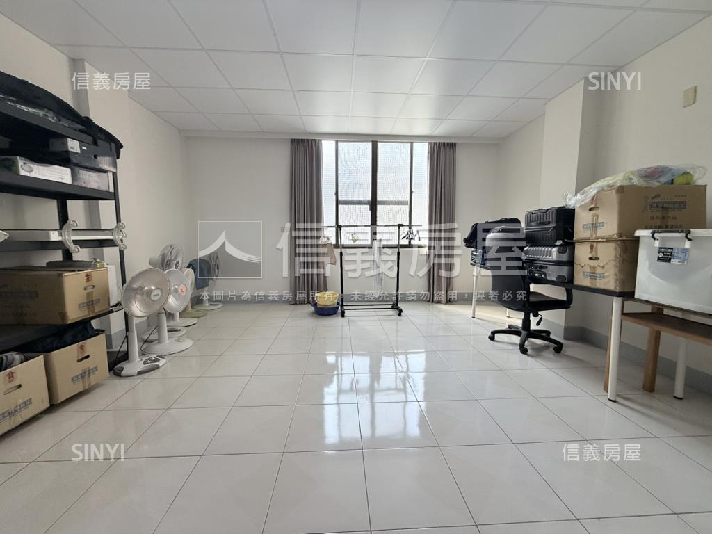 低調簡約大坪店住房屋室內格局與周邊環境