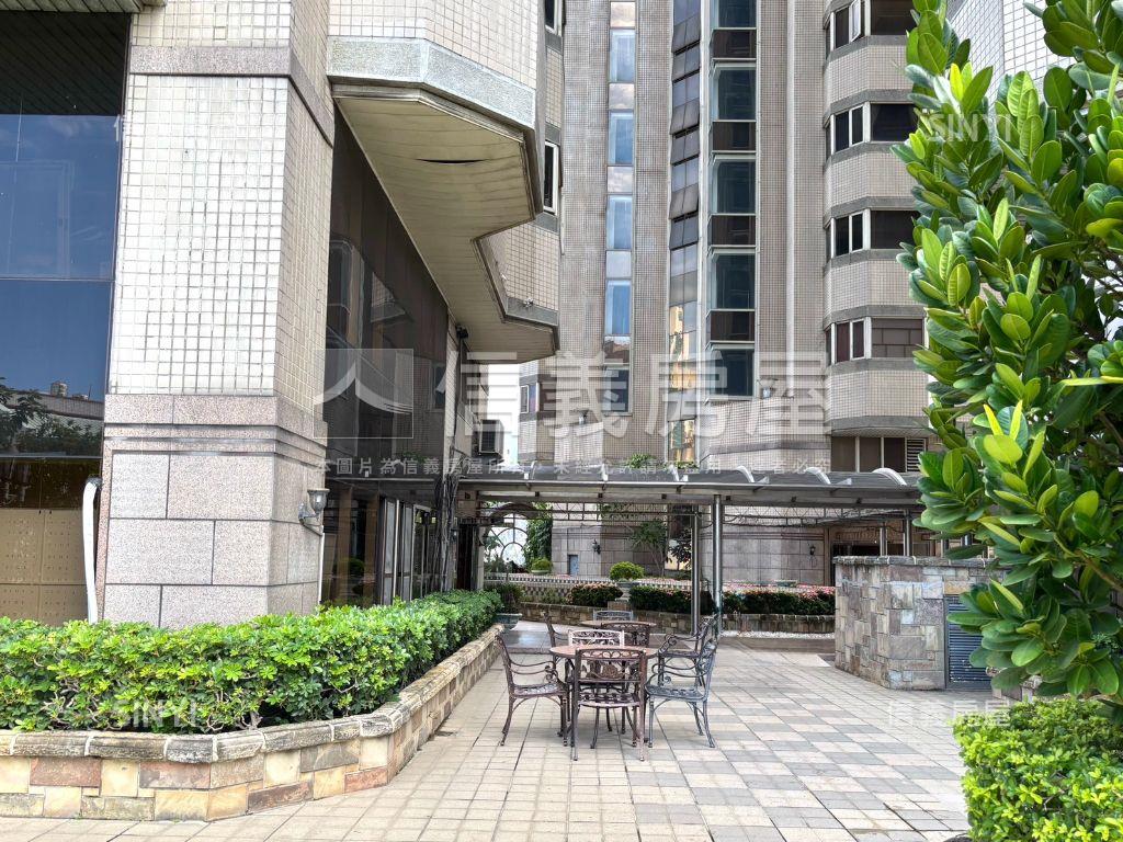 維多利亞鋼骨結構四房車位房屋室內格局與周邊環境
