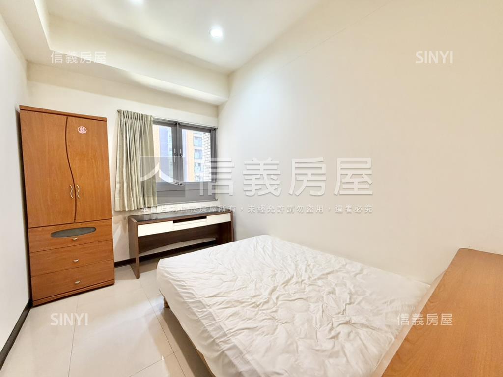 耶魯•微風日光三居房屋室內格局與周邊環境