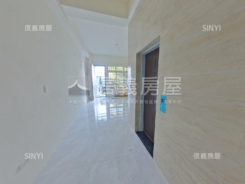 曉陽商圈全新電梯別墅房屋室內格局與周邊環境
