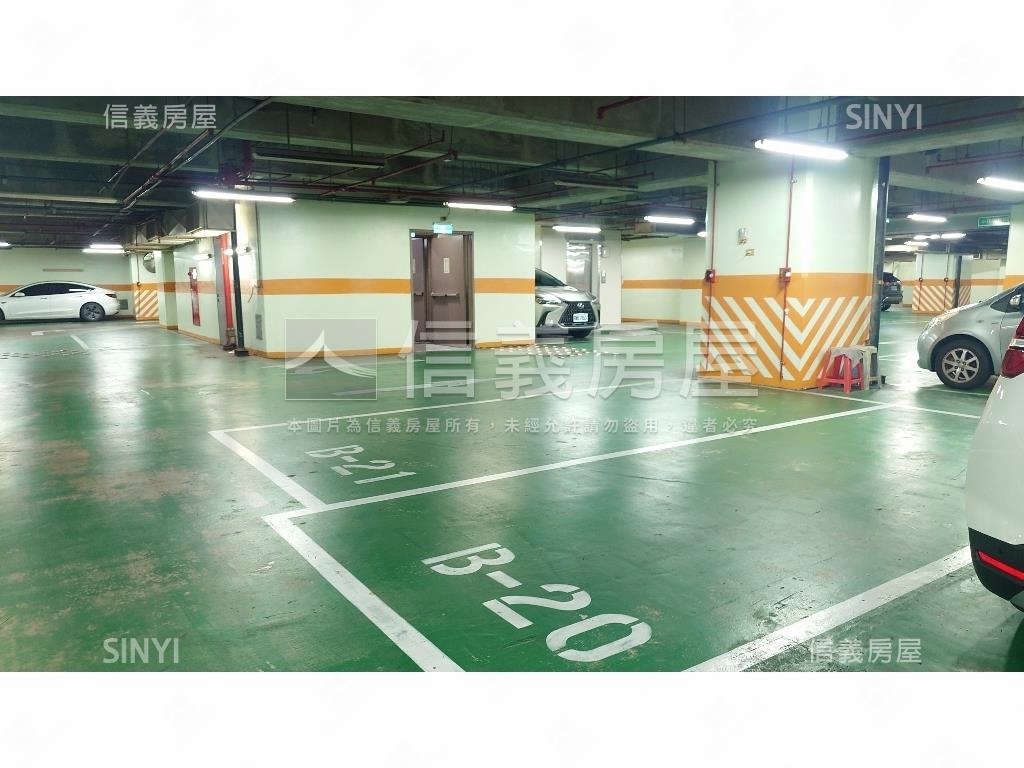長谷高樓景觀辦公室房屋室內格局與周邊環境