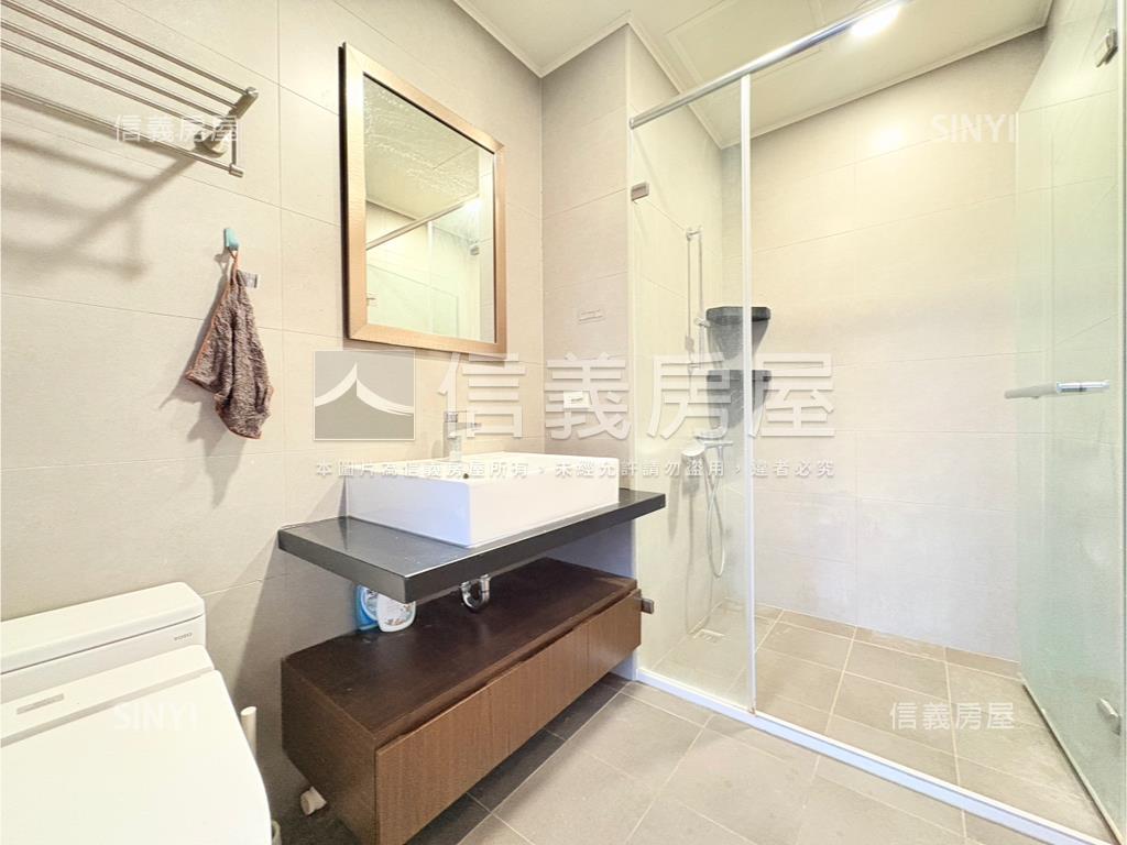 昌益綠園簡約兩房平車房屋室內格局與周邊環境