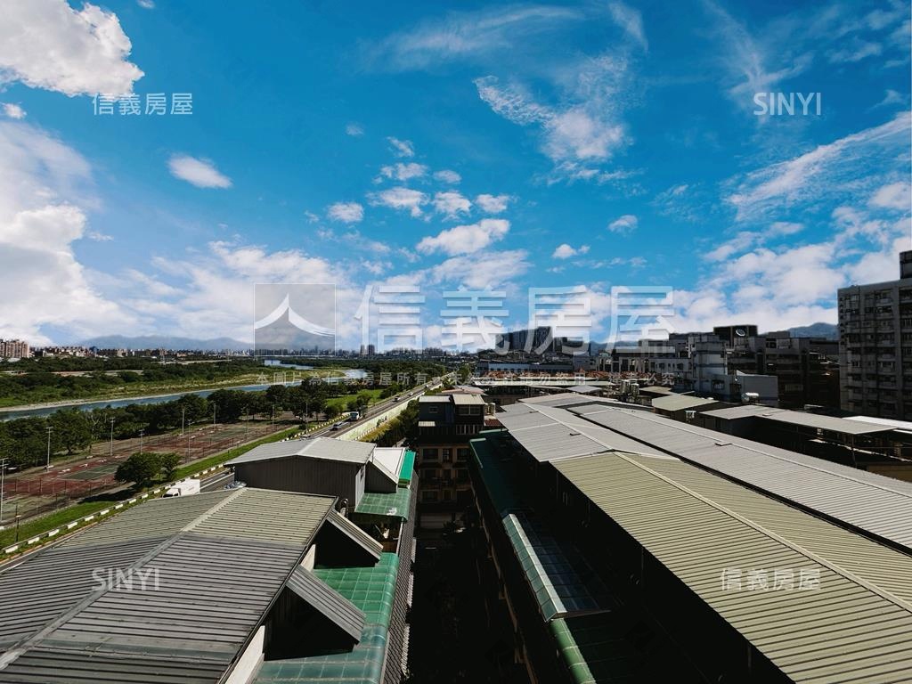 專任〖名軒皇城〗３房車位房屋室內格局與周邊環境