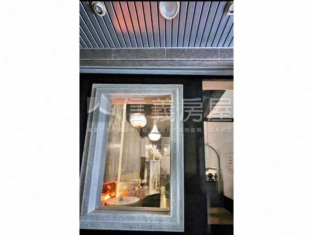精明商圈精美裝潢金店面房屋室內格局與周邊環境