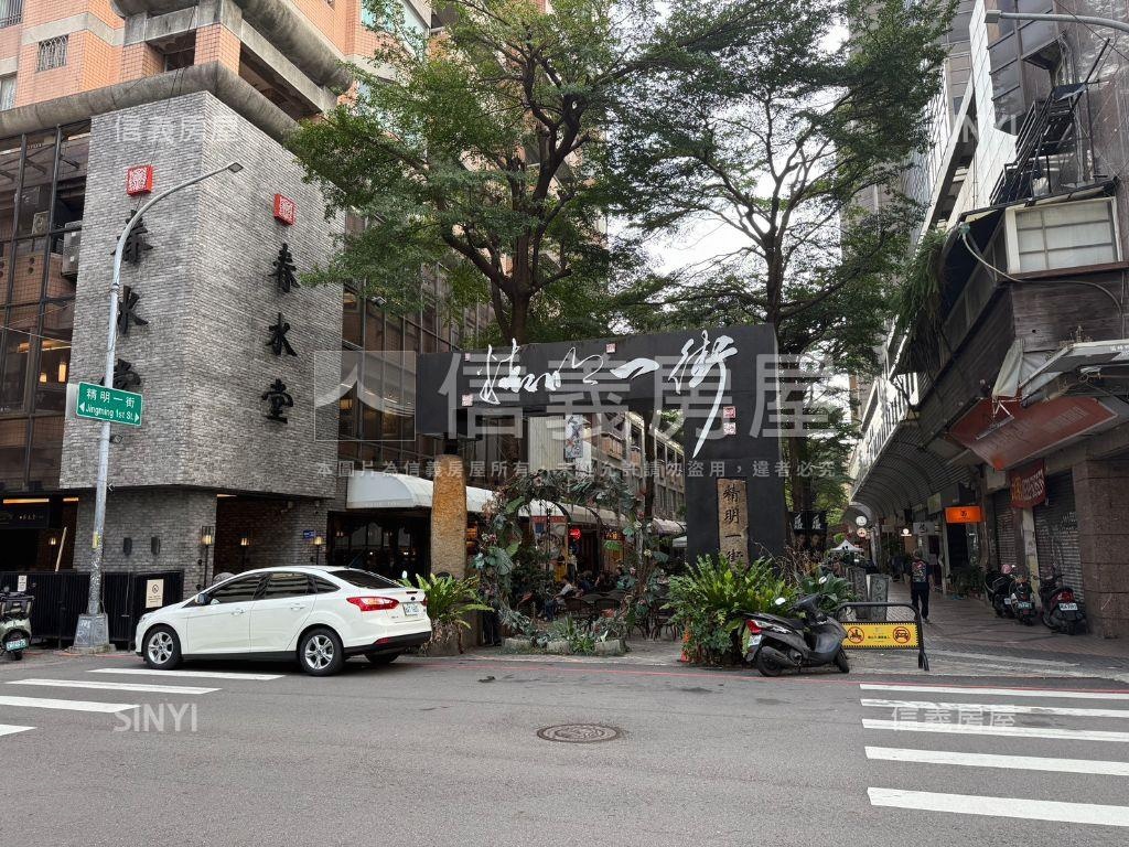 精明商圈精美裝潢金店面房屋室內格局與周邊環境